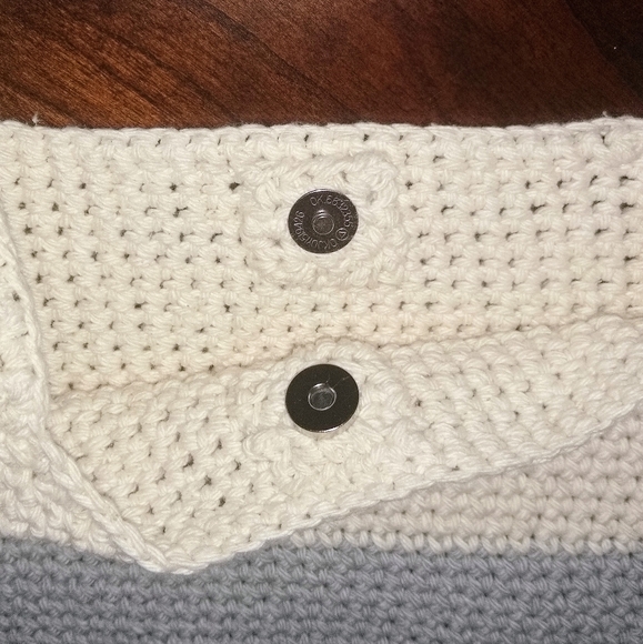 Crossbody Hobo Bag - Handmade Crochet - Picture 2 of 3